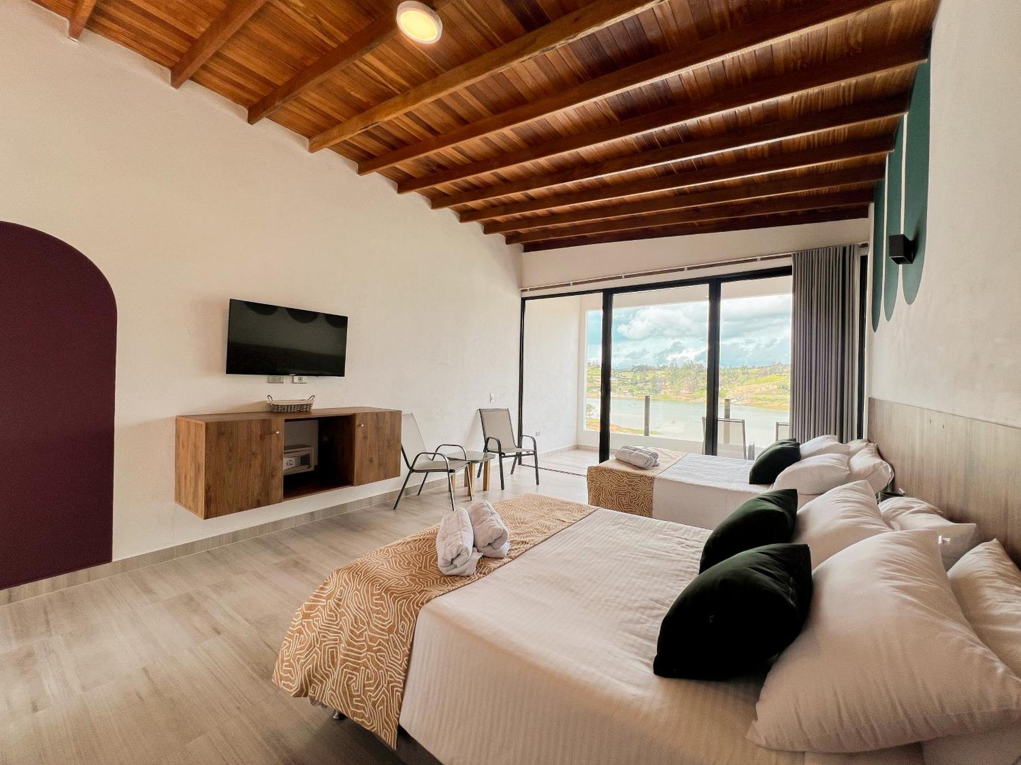 Viajero Guatape Hostel & Lake Club Zimmer foto